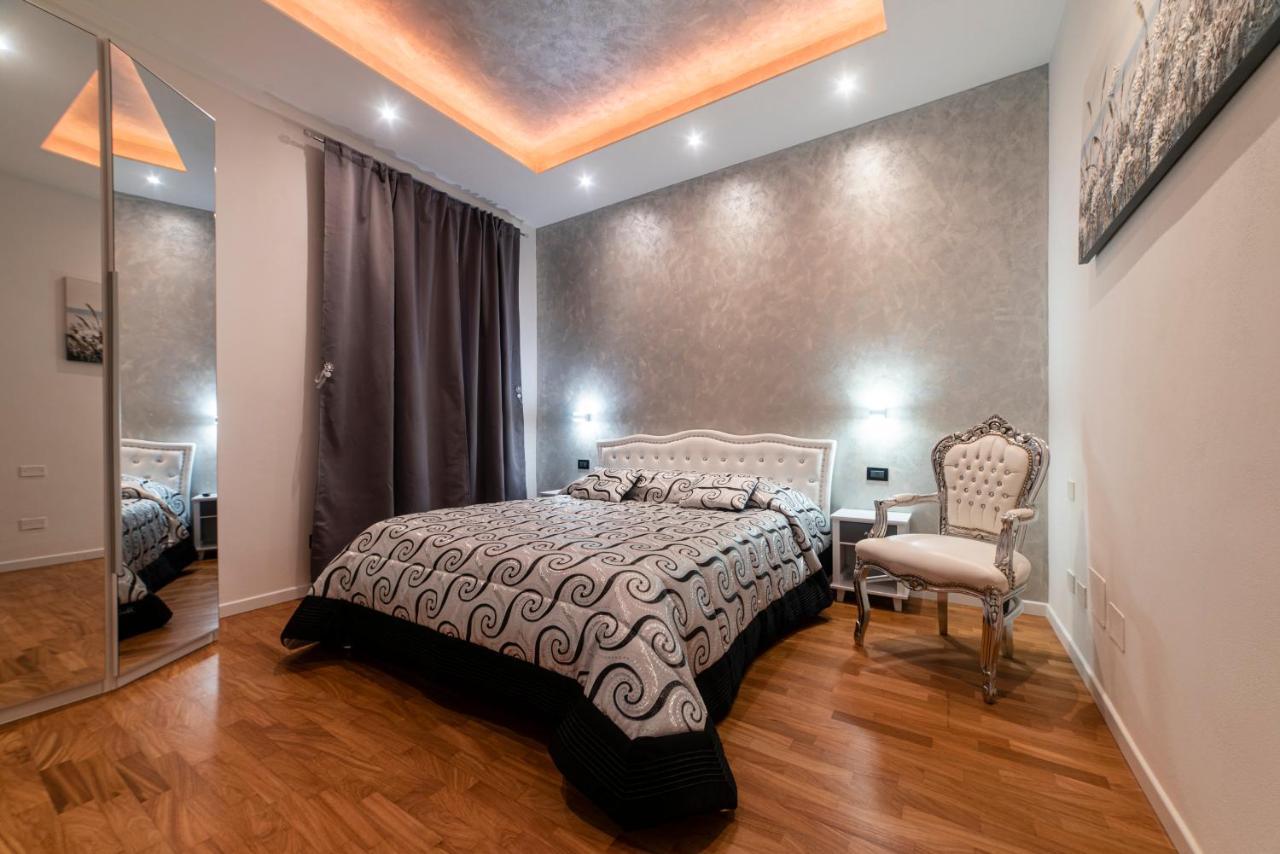 Fashion Apartment Silver Bologna Bagian luar foto