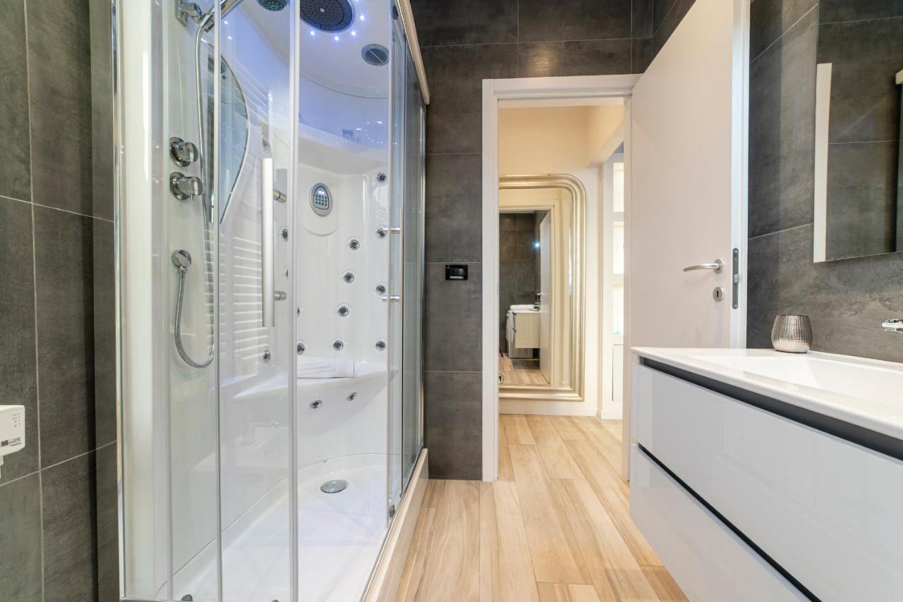 Fashion Apartment Silver Bologna Bagian luar foto