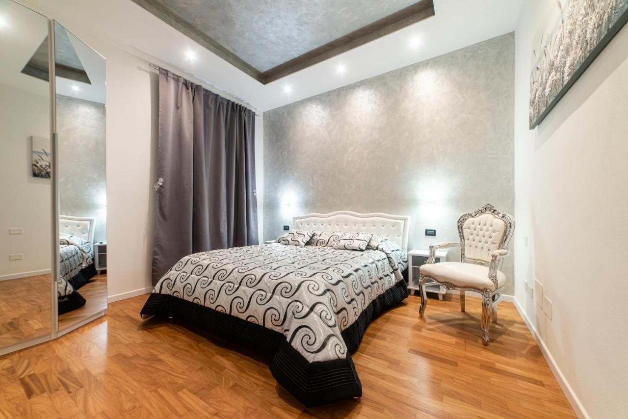 Fashion Apartment Silver Bologna Bagian luar foto