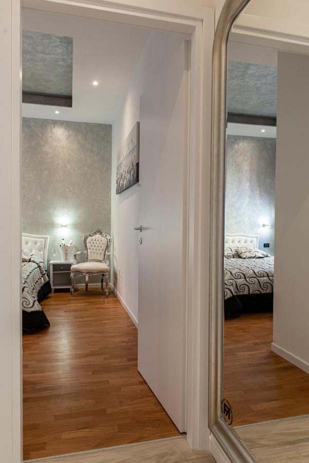 Fashion Apartment Silver Bologna Bagian luar foto